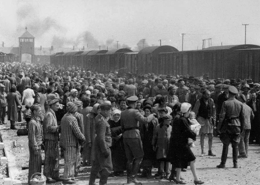 Holocaust: Synagogue opens at Nazi massacre site in Ukraine