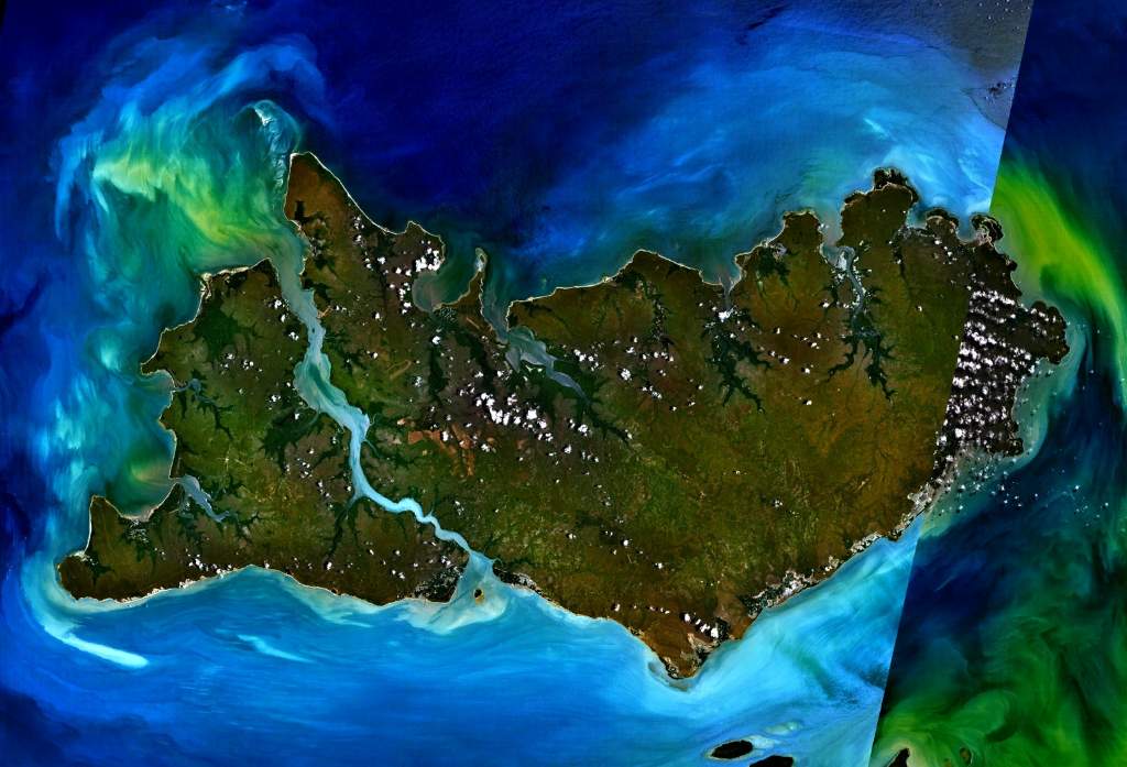 Tiwi Islands grand final to go ahead but coronavirus restrictions limit fans