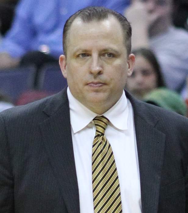 What was Knicks coach Tom Thibodeau thinking? He must protect players by limiting minutes