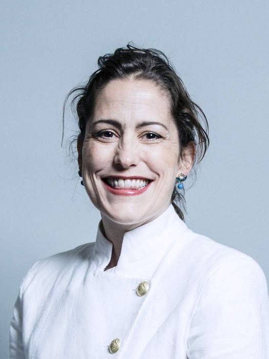 Watch: Laura Kuenssberg to grill Health Secretary Victoria Atkins