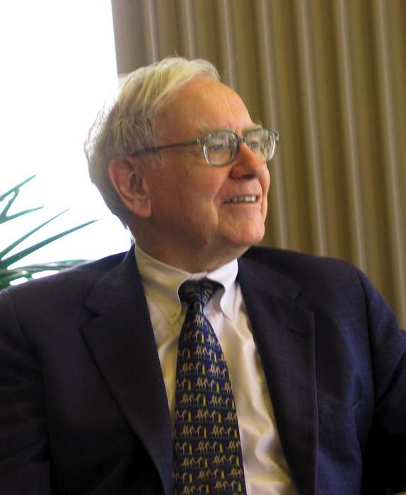 Billionaire Warren Buffett taps his replacement at Berkshire Hathaway