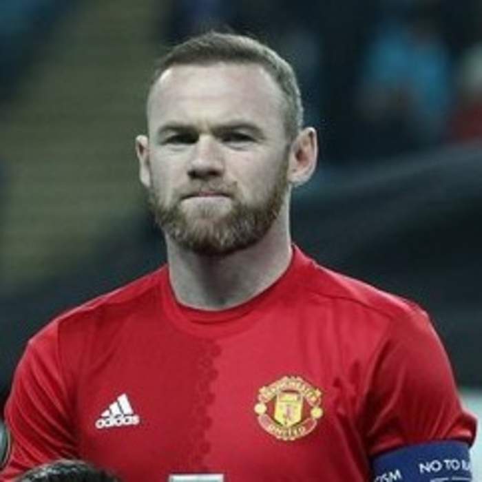 'I made a mistake' - Rooney apologises over photographs