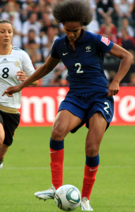 France 2-1 Brazil: Captain Wendie Renard scores winner in Women's World Cup thriller