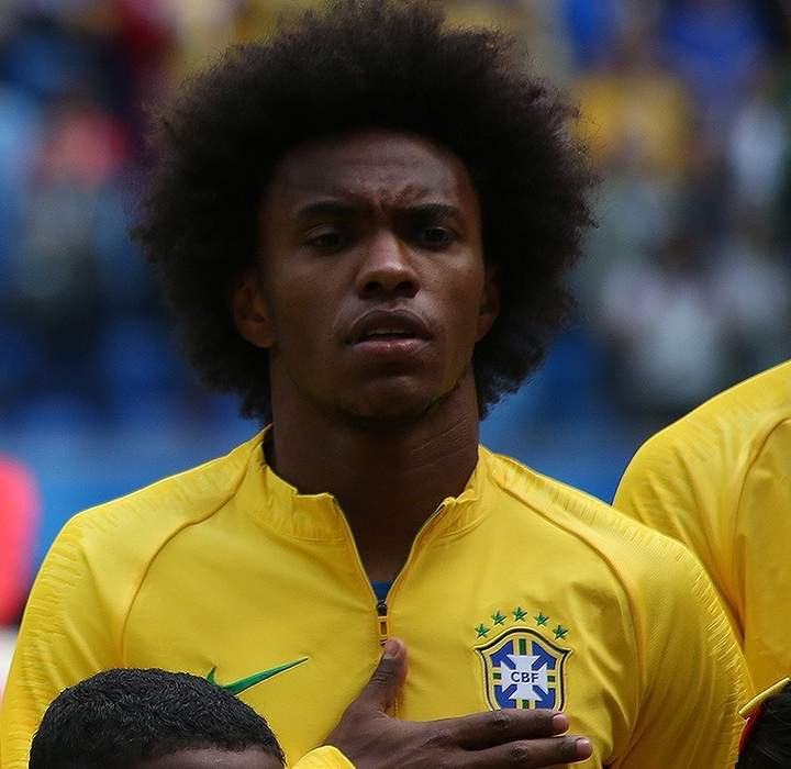 Willian 'gave up' Arsenal wages to find happiness