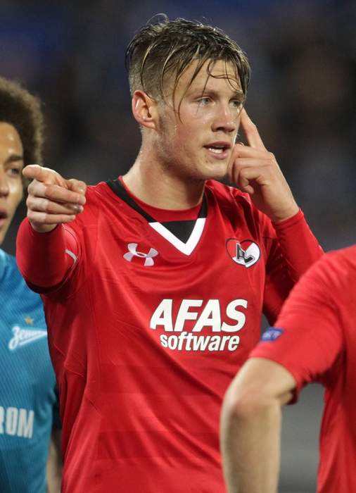 Highlights: Weghorst scores late as Dutch edge Poland