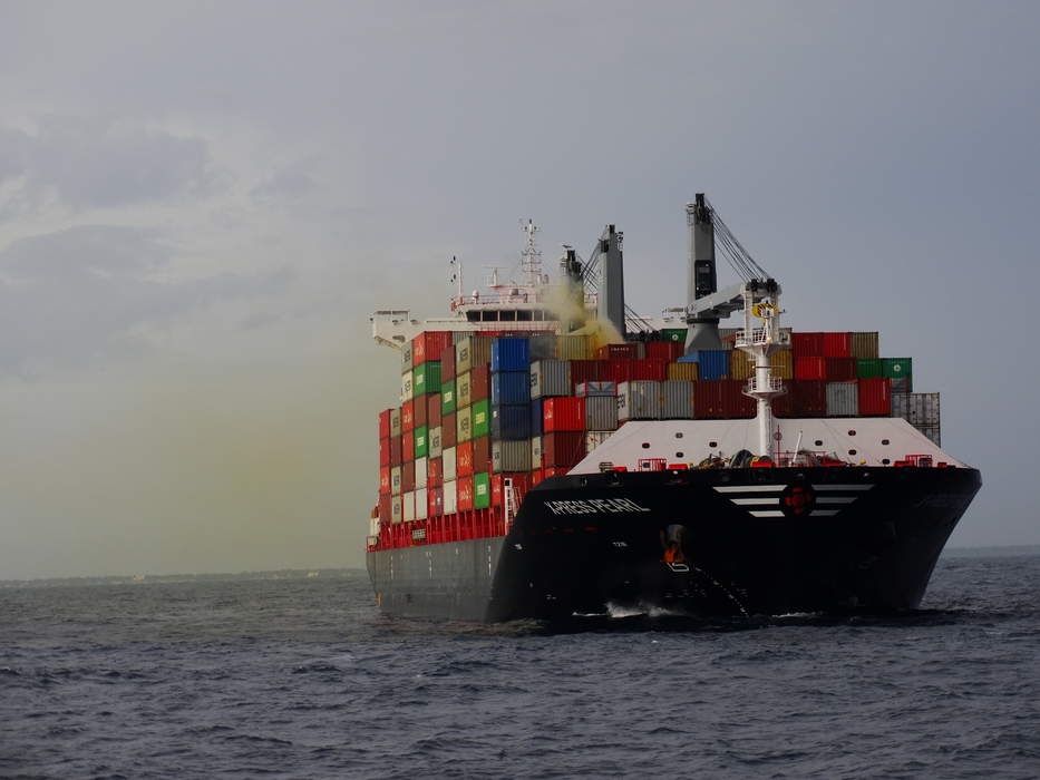 X-Press Pearl: Sri Lanka braces for environmental disaster from sunken ship