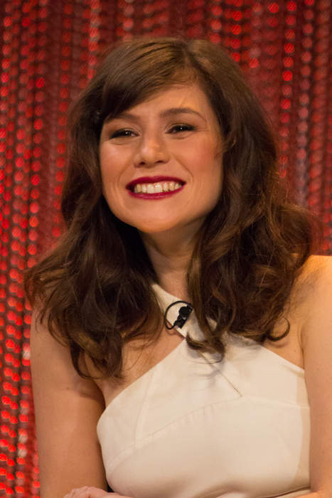 We went to primary school together: Yael Stone on reconnecting with her fiancé