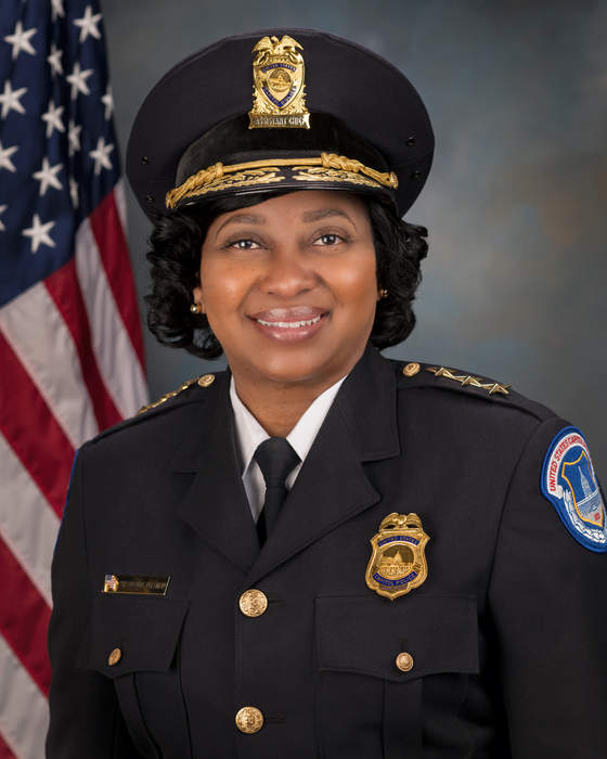 Capitol Police chief apologizes for 