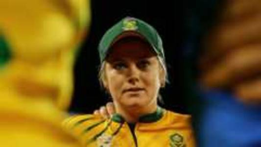 Slow 2km run costs Van Niekerk T20 World Cup place