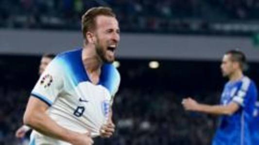 'Complete forward Kane can push record into distance'