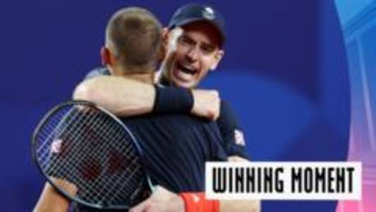 Murray & Evans win 'nerve-wracking' tie-break to reach quarter-finals