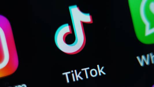 TikTok HQ staff hit by mass food poisoning outbreak
