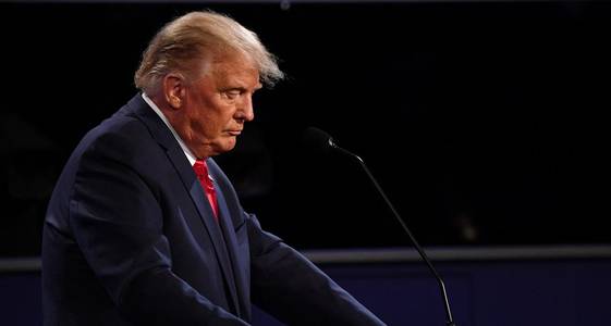Donald Trump Ridiculed for Claiming 'Every Network Loves Me So Much Right Now' in Bizarre Interview: 'He's Insane'