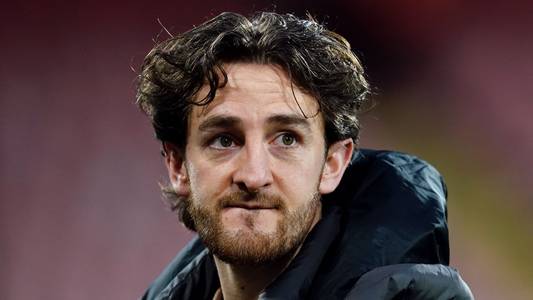 Nine months after cardiac arrest, Luton and Wales star returns to training ground