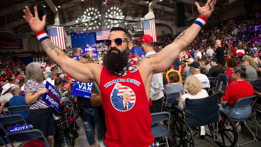 Forgotten rust belt town embraces Trump - despite his broken promises
