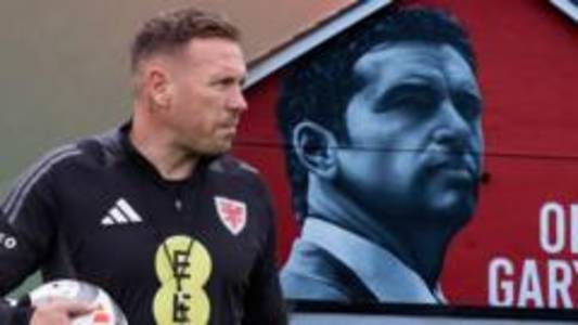 'It's for him' - Bellamy back in Wales with Speed's memory