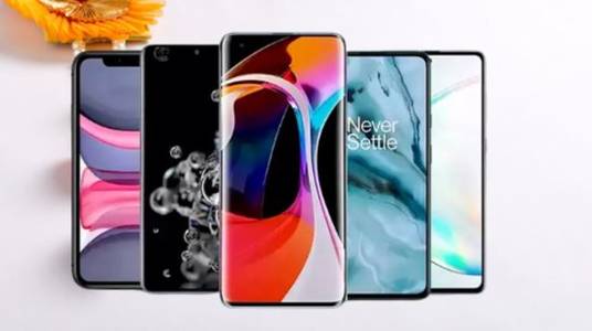 Ganesh Chaturthi Special: Get up to Rs. 7,500 Cashback on Smartphones with Bajaj Finserv