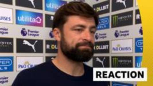 Martin bemoans set piece defending in loss to Man Utd