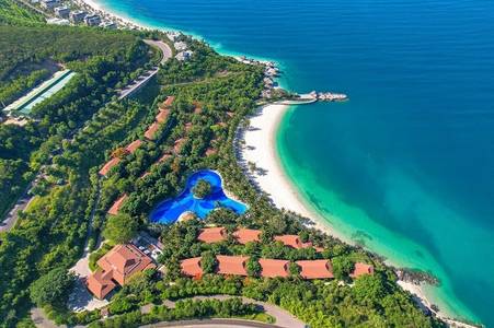Vinpearl's Multi-Experience Resorts: A Back to Nature Experience that's Anything but Boring