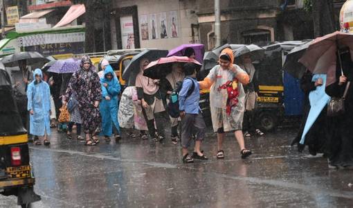 Mumbai rain updates: IMD forecasts heavy to very heavy rainfall today