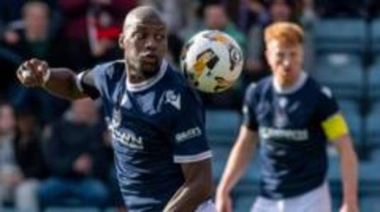 Dundee's Sylla 'responsive' after dressing room collapse