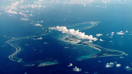 Migrants stuck in 'abhorrent' conditions on Chagos Islands may have chance to be moved to UK