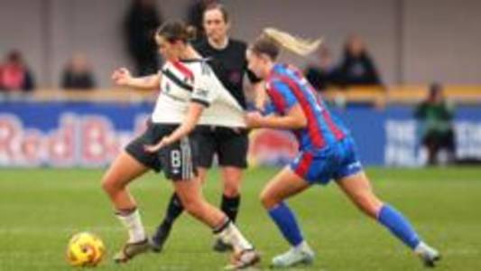 Man Utd close on top two with win at Crystal Palace
