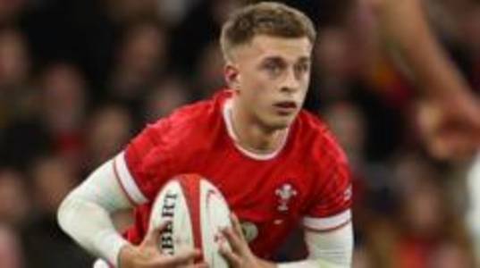 Winnett to 'reflect' on Six Nations omission