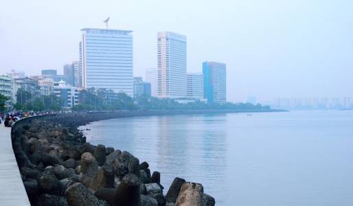 Mumbai weather updates: City records good air quality as temperatures remain low