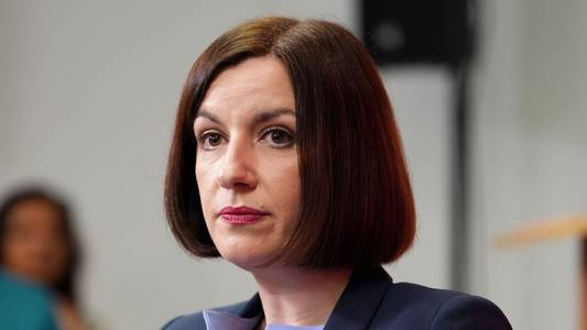 'Marxist' education secretary wants more state control of academies, leading headteacher says
