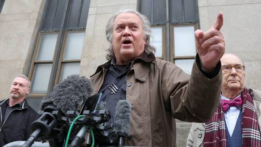 Steve Bannon avoid jails after admitting fraud in US-Mexico border wall case