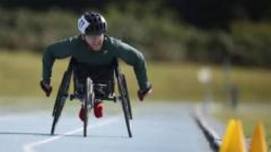 Man doing his own London Marathon, 200 miles away