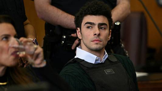 Luigi Mangione due in court over murder of healthcare boss - as death penalty bid confirmed