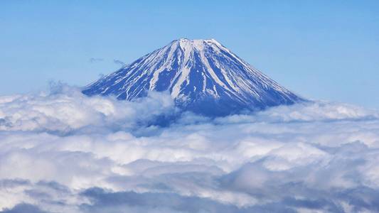 Student rescued from Mount Fuji twice in four days