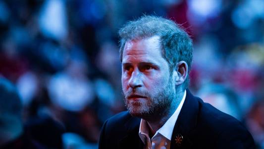 Harry's intention may have been to extend the most public olive branch, but it could cause more hurt