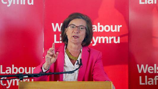 Welsh first minister calls for winter fuel payment cut rethink
