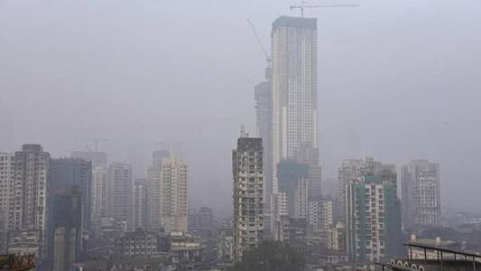Mumbai weather updates: IMD predicts cloudy sky with possibility of light rain