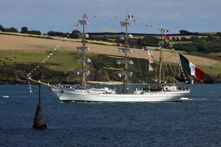 Mexican Navy ship that killed two in Brooklyn Bridge crash was popular visitor to Cornwall