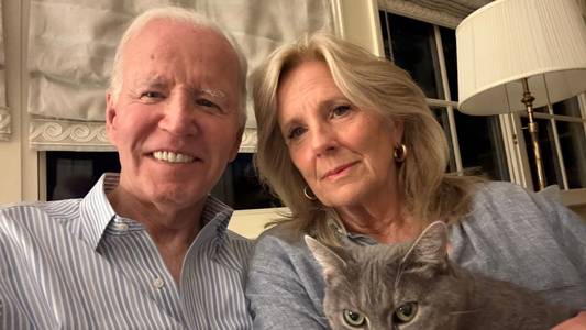Messages of support pour in for Joe Biden after cancer diagnosis