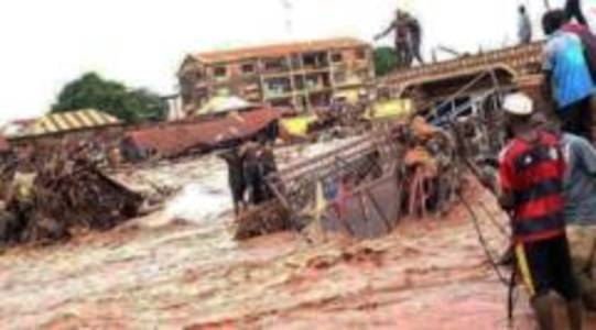 Floods kill at least 110 people after heavy rain in Nigeria