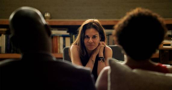 An NYC therapist on ‘Couples Therapy,’ defensiveness and ‘The One’