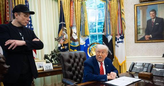 Donald Trump Flip Flops: President Claims He Fired 'Crazy' Elon Musk as Feud Explodes