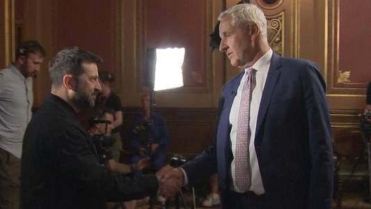 Mark Austin: Zelenskyy an embattled wartime leader struggling to make himself heard