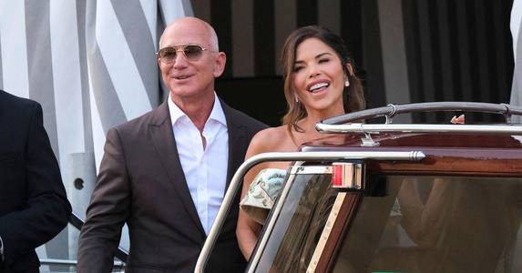 Jeff Bezos and Lauren Sánchez Marry in 'Low-Key' Italian Wedding as Celebs Flock to Star-Studded Event
