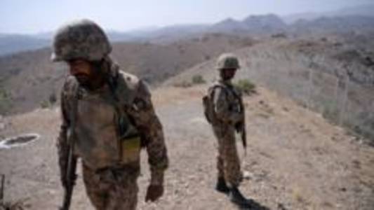 Car bomb attack in Pakistan kills at least 13 soldiers