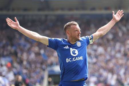 The 51 Premier League players waving goodbyes to their clubs today ahead of free transfers
