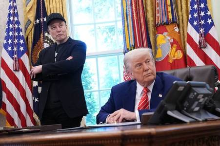 Trump considers deporting Elon Musk following billionaire's latest attack