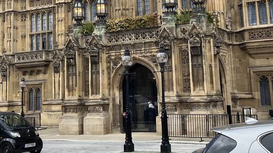 New front door to House of Lords cost £9.6m... but doesn't work