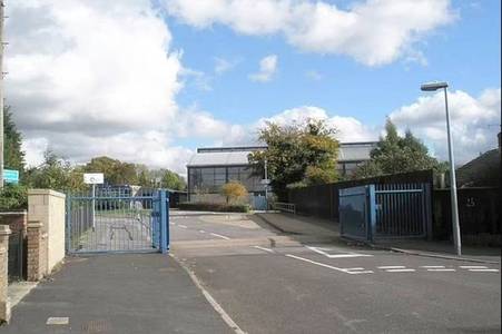 Two pupils from same Hampshire school die on same day in 'unrelated incidents'