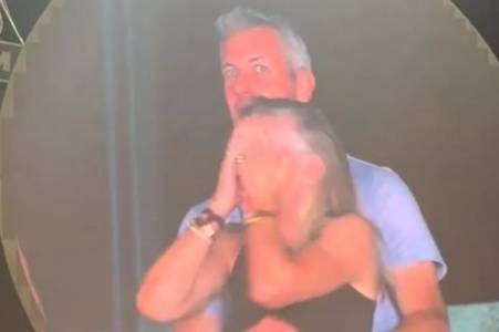 Lip reader reveals Andy Byron's words in scandalous Coldplay kiss cam